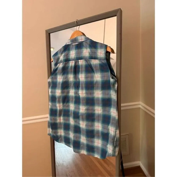 Eddie Bauer Flannel Size‎ Large Button Down - Picture 3 of 4